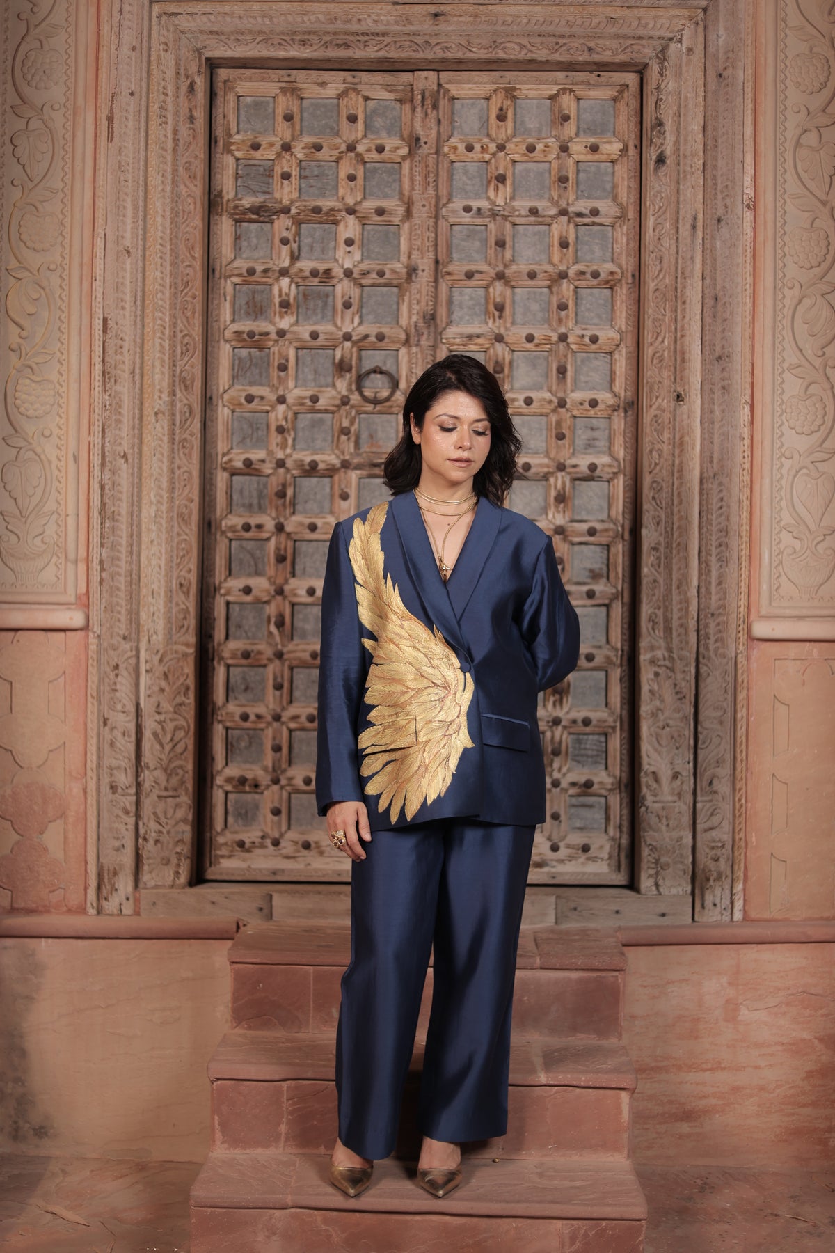 WINGS OF MAJESTY BLAZER SET