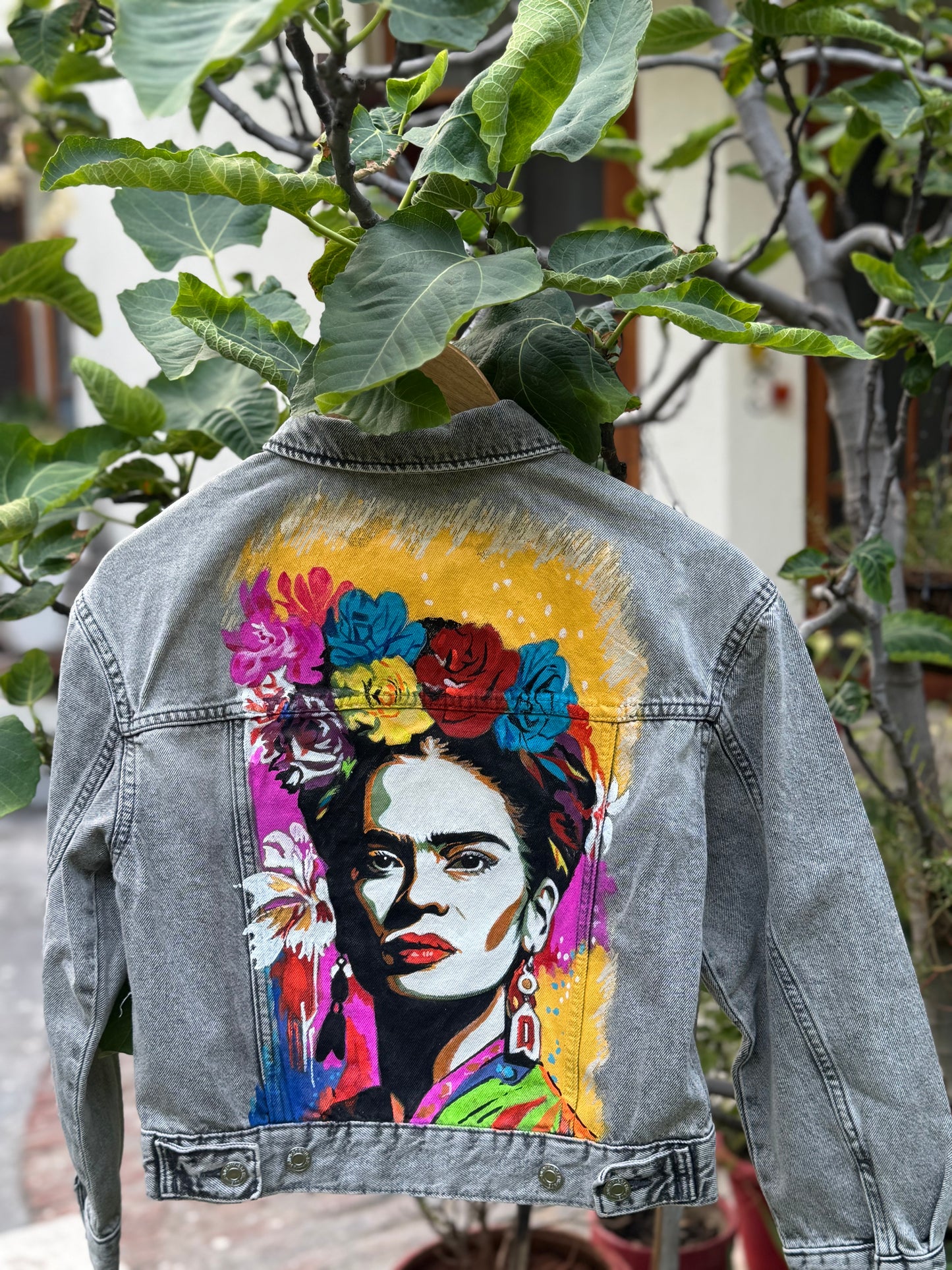 Frida in bloom